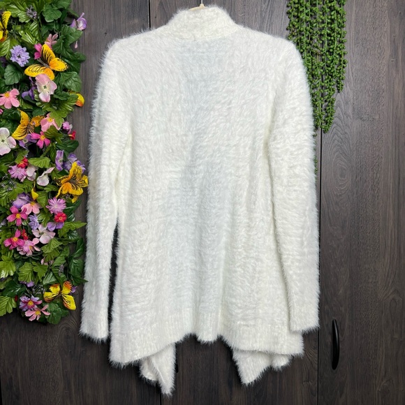 Colleen Lopez Cream Fuzzy Open Front Cardigan Size Small - Picture 8 of 13